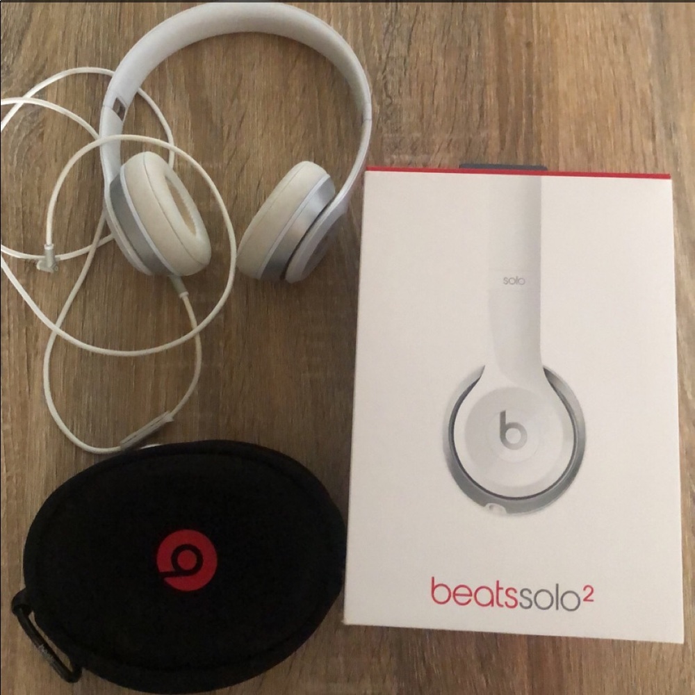 Beats Solo 2 headphones